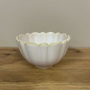 Scalloped Blush Pink Stoneware Bowl
